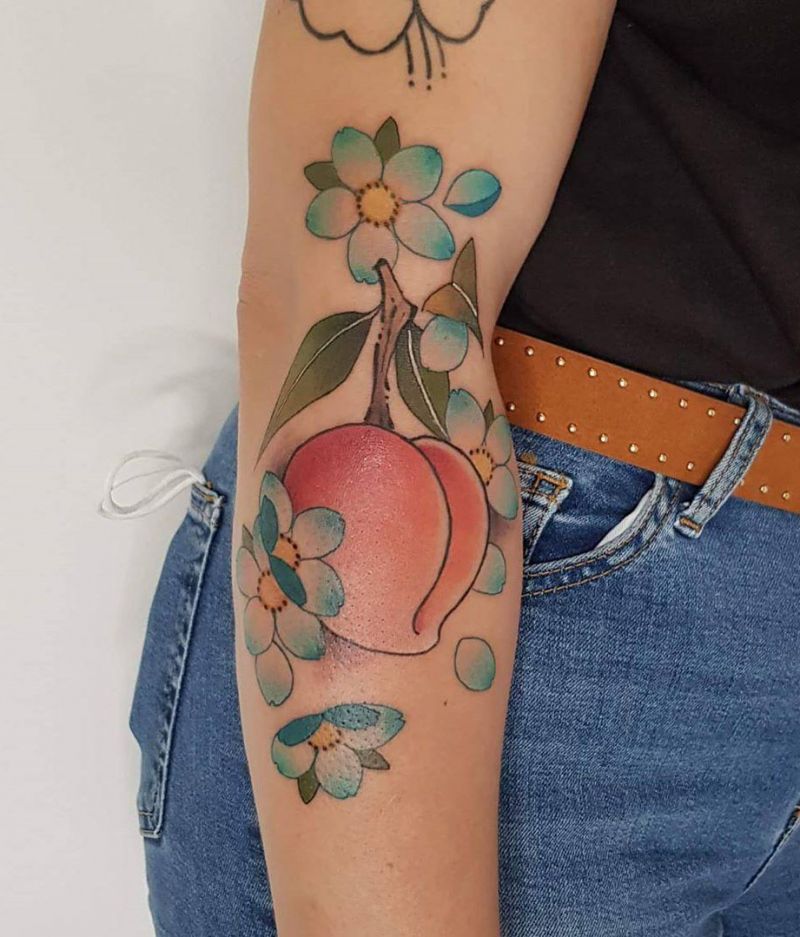 30 Pretty Peach Tattoos for Women You Will Love