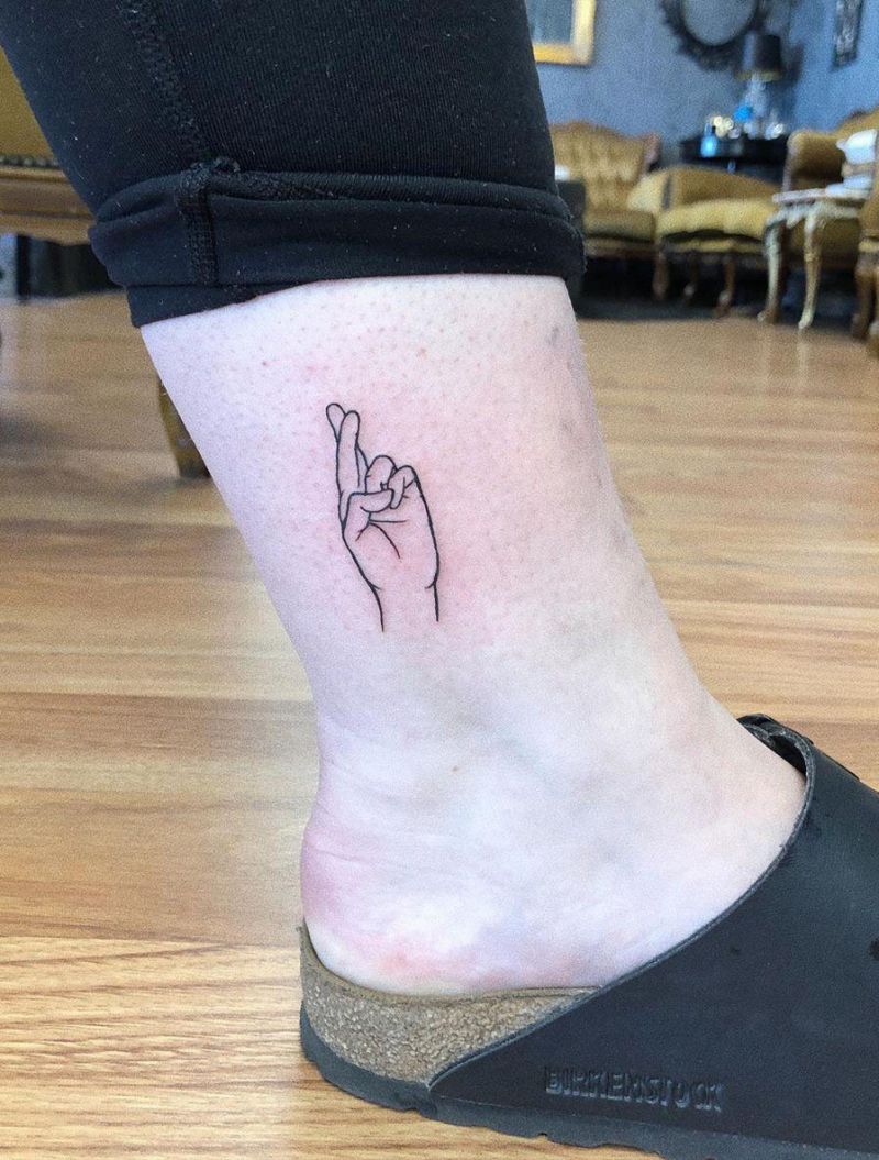 30 Elegant Fingers Crossed Tattoos Bring You Good Luck