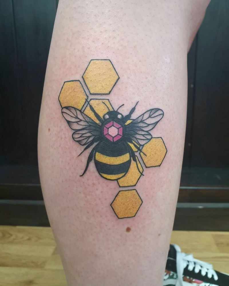 30 Pretty Bee Tattoos Make You Love Work