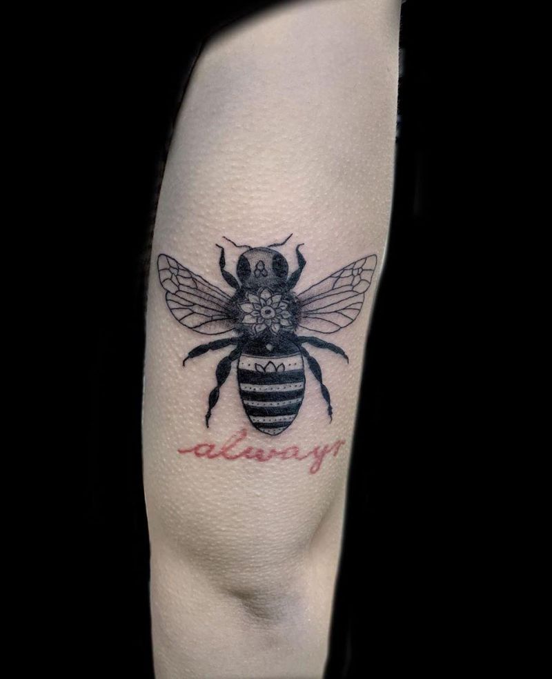 30 Pretty Bee Tattoos Make You Love Work