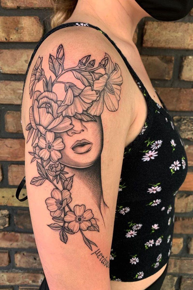 30 Elegant Hibiscus Tattoos You Will Love