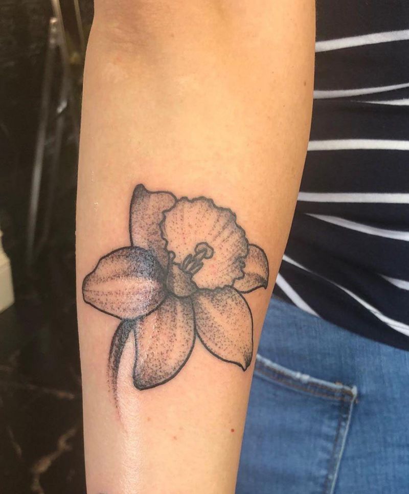 30 Pretty Daffodil Tattoos You Will Love