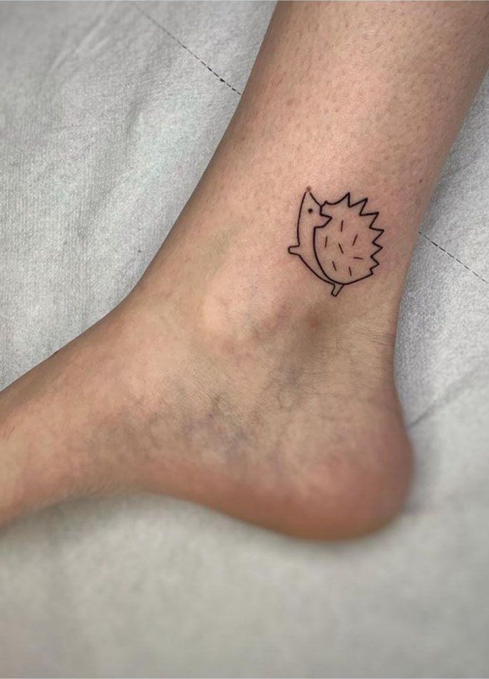 30 Cute Hedgehog Tattoos You Will Love