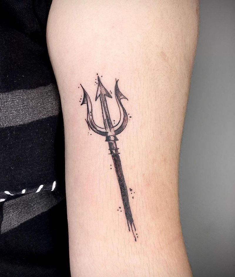 30 Creative Trident Tattoos for Your Inspiration