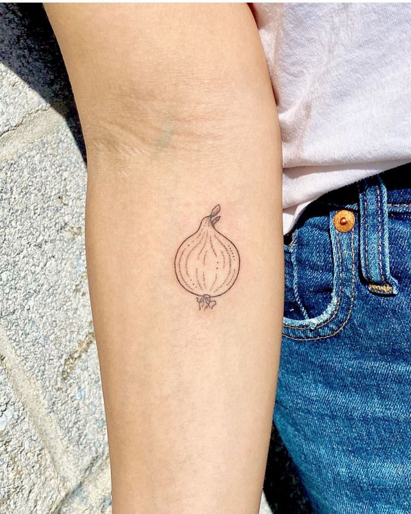 30 Pretty Onion Tattoos for Your Inspiration