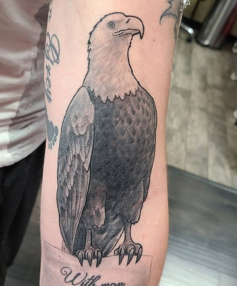 30 Pretty Bald Eagle Tattoos for Men