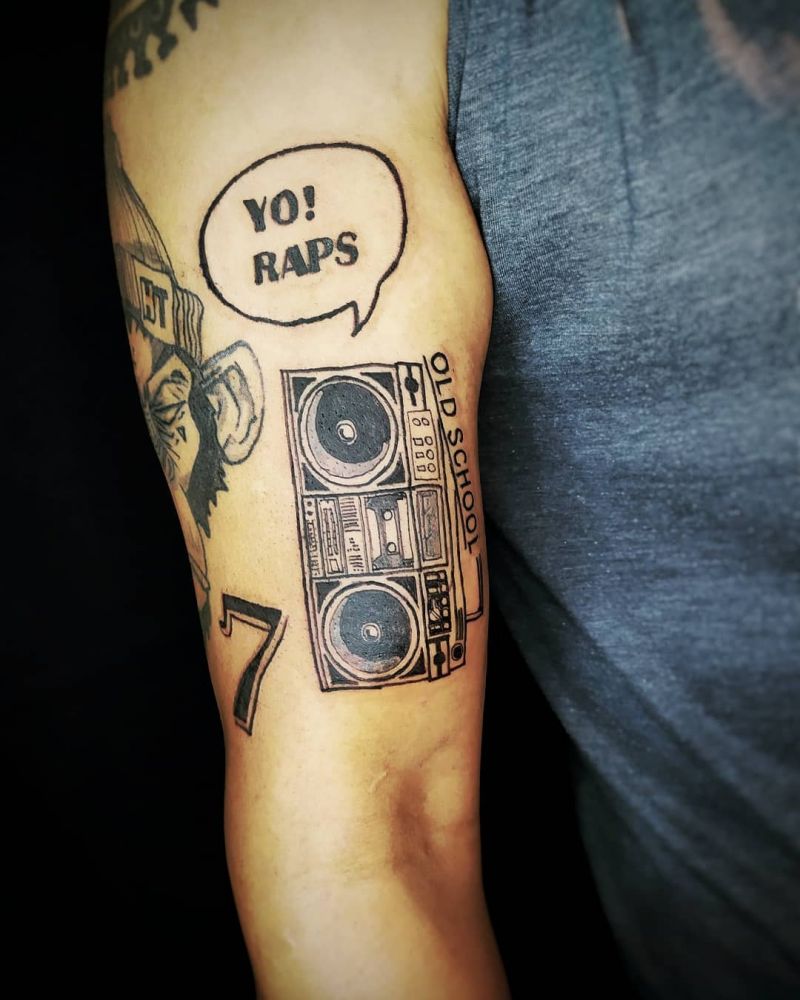 30 Pretty Radio Tattoos to Inspire You