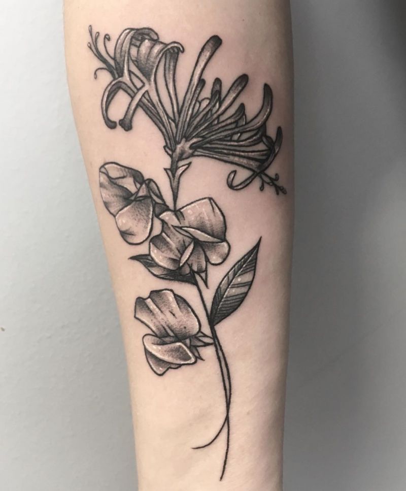 30 Pretty Honeysuckle Tattoos Make You Very Attractive