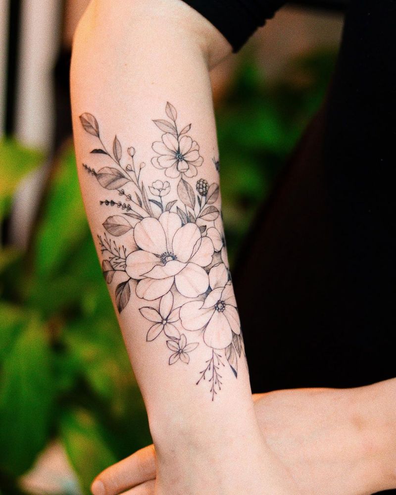 30 Elegant Bouquet Tattoos for Your Inspiration