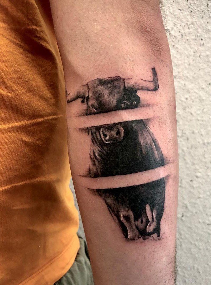 30 Pretty Bull Tattoos You Will Love