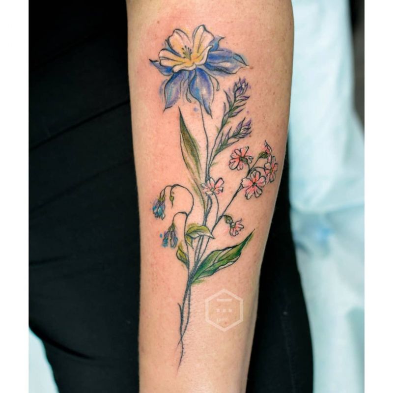 30 Elegant Bouquet Tattoos for Your Inspiration