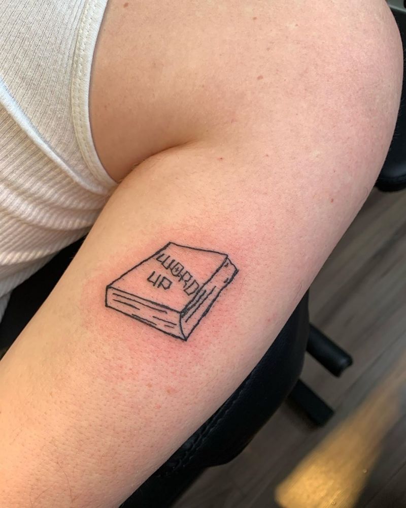 30 Pretty Book Tattoos Inspire You to Read