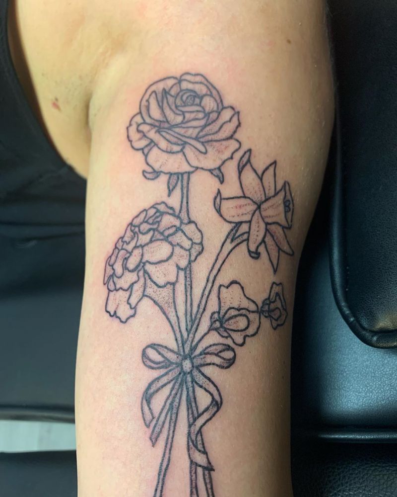 30 Elegant Bouquet Tattoos for Your Inspiration