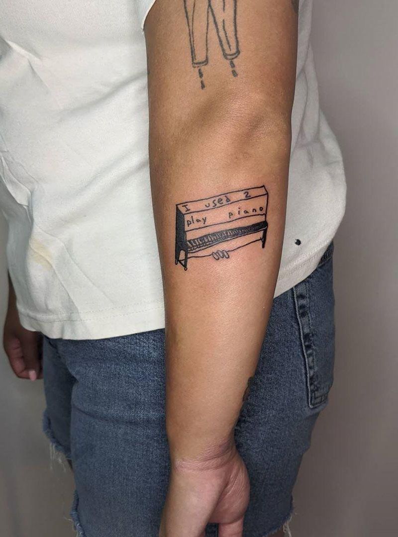 30 Pretty Piano Tattoos You Can't Miss