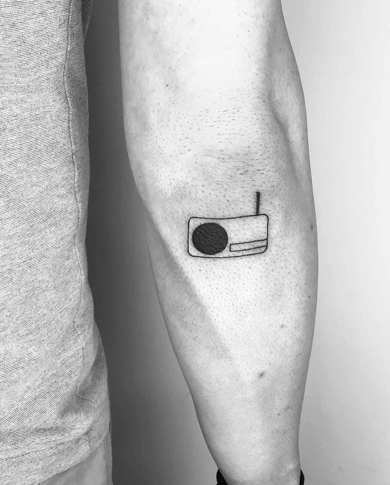 30 Pretty Radio Tattoos to Inspire You