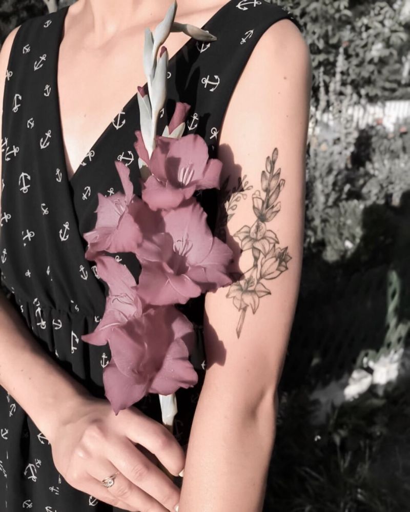 30 Pretty Gladiolus Tattoos Enhance Your Personality