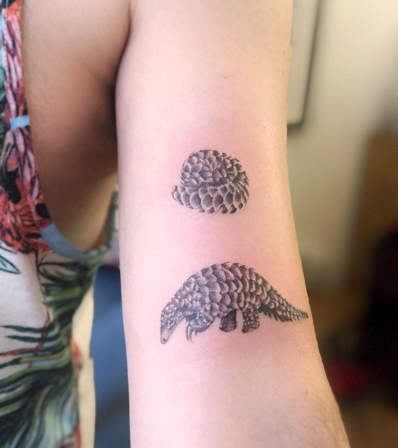 30 Pretty Pangolin Tattoos to Inspire You