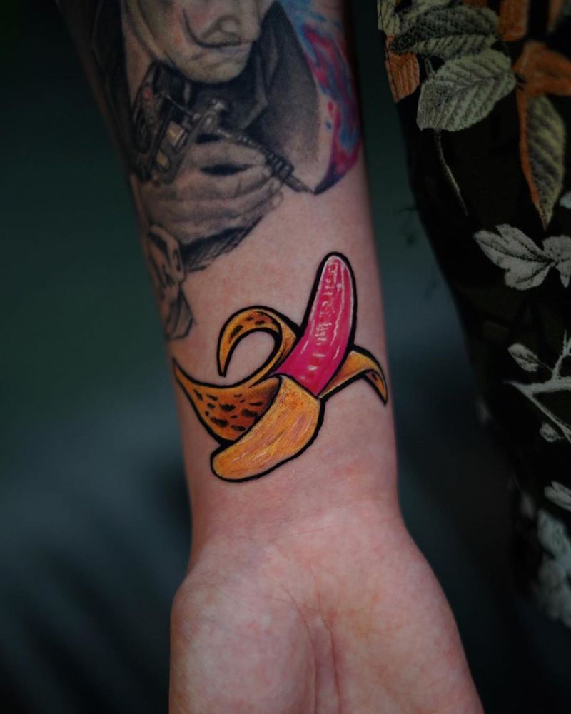 30 Pretty Banana Tattoos You Will Love