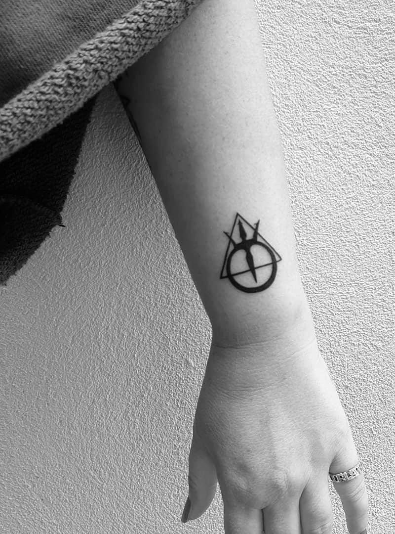 30 Pretty Small Tattoos Show Your Charm