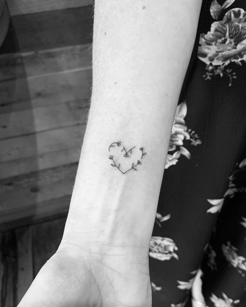 30 Pretty Flower Heart Tattoos You Must Try