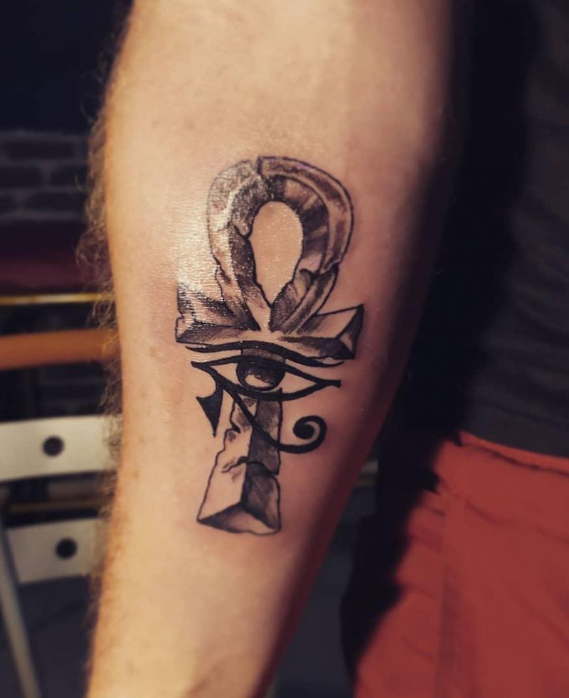 30 Pretty Ankh Tattoos to Inspire You