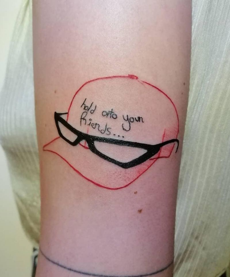 30 Pretty Sunglasses Tattoos You Will Love