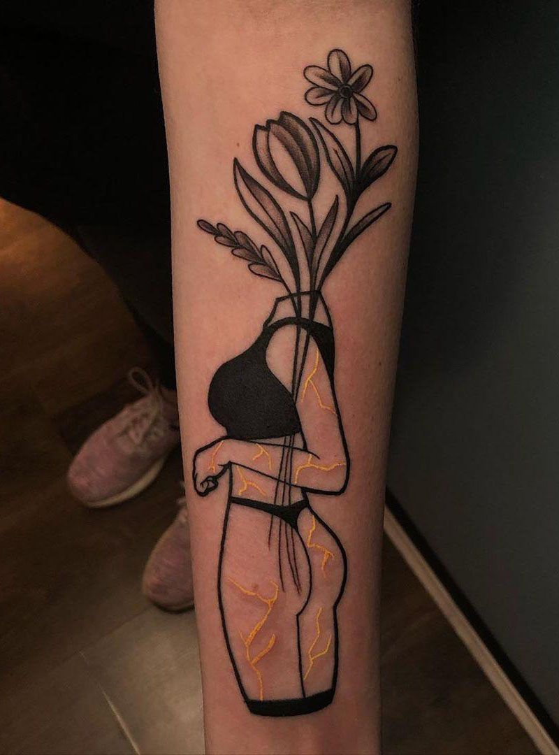 30 Pretty Vase Tattoos Improve Your Temperament