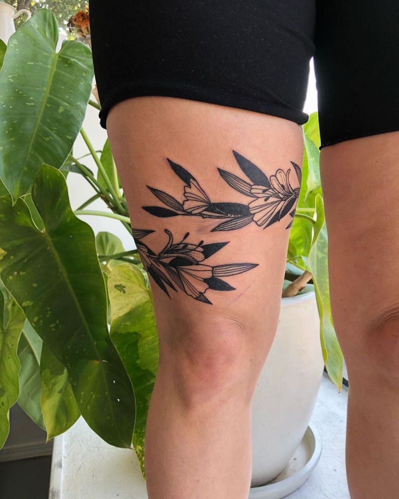 30 Pretty Honeysuckle Tattoos Make You Very Attractive