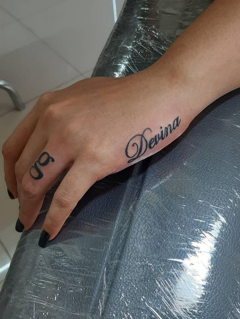 30 Pretty Name Tattoos Enhance Your Personality