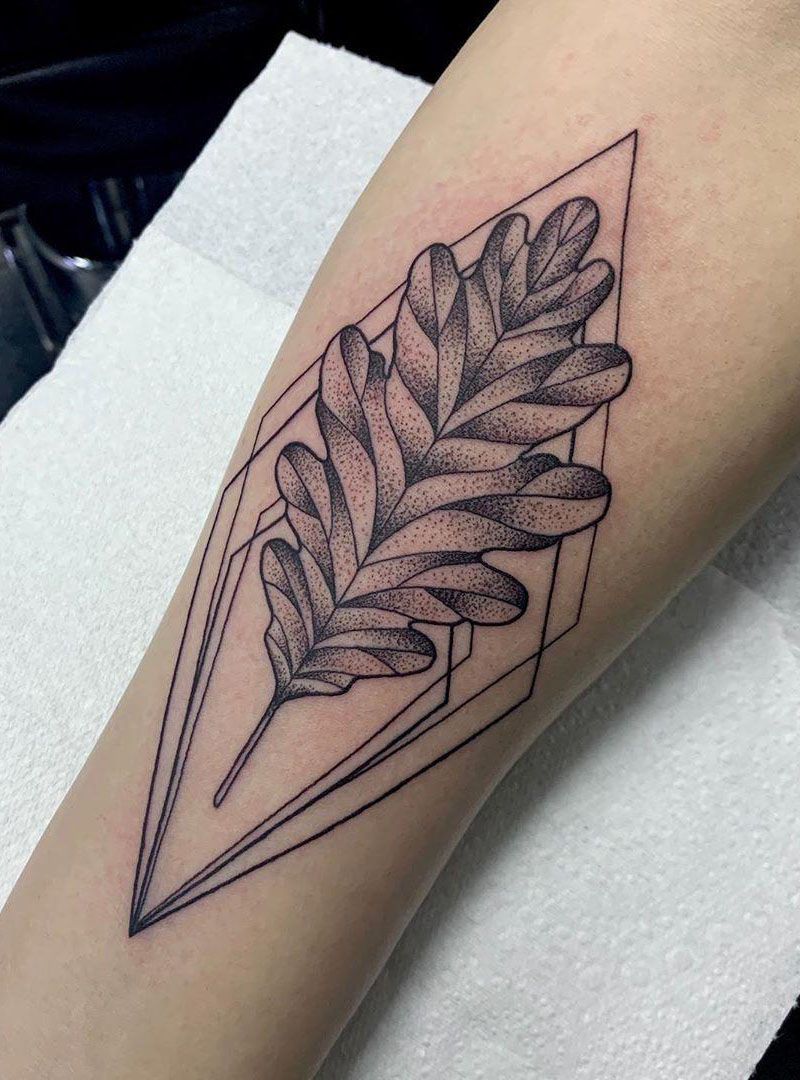 30 Pretty Oak Leaf Tattoos Make You Attractive