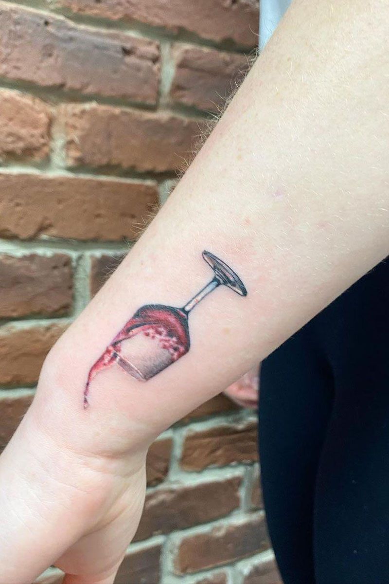 30 Pretty Wine Glass Tattoos Make You Very Attractive