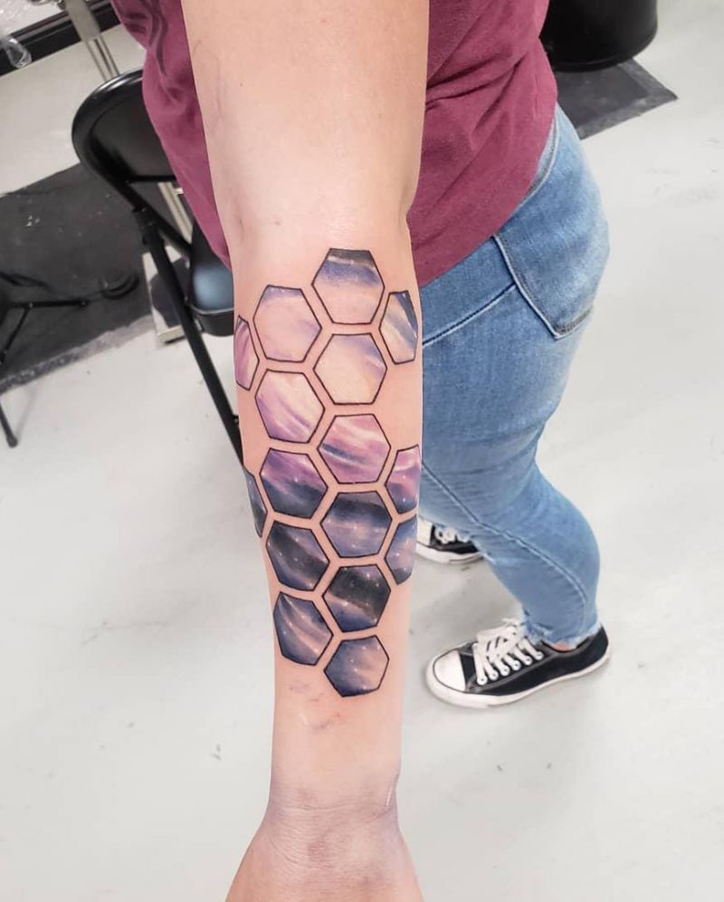 30 Pretty Honeycomb Tattoos You Will Love