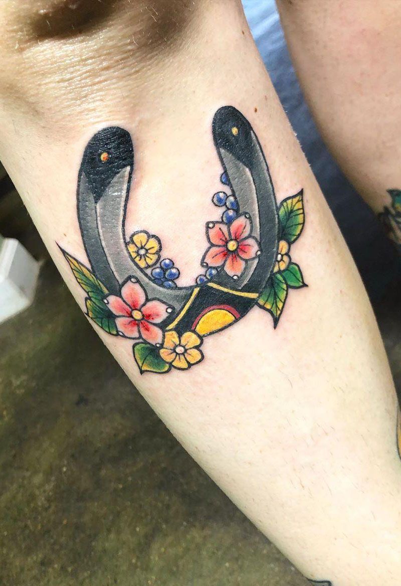 30 Perfect Horseshoe Tattoos Make You Attractive