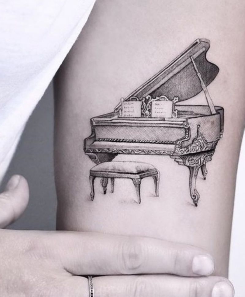 30 Pretty Piano Tattoos You Can't Miss