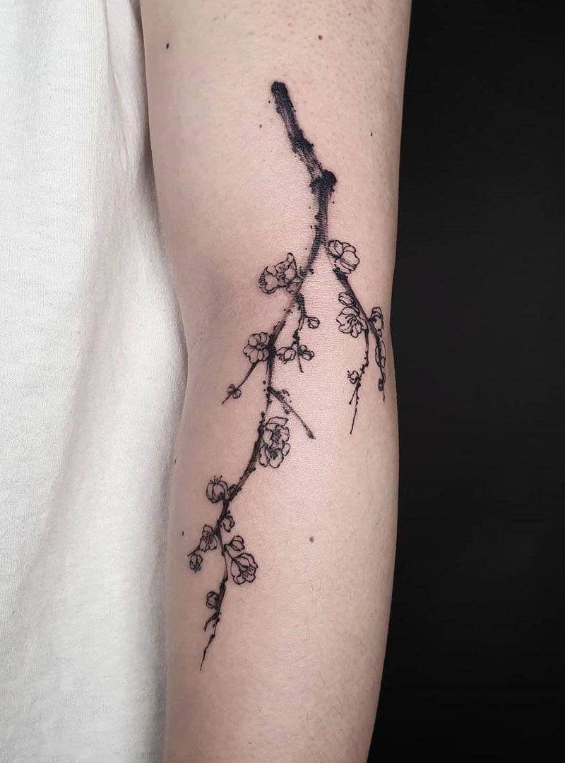 30 Pretty Plum Blossom Tattoos Make You Attractive