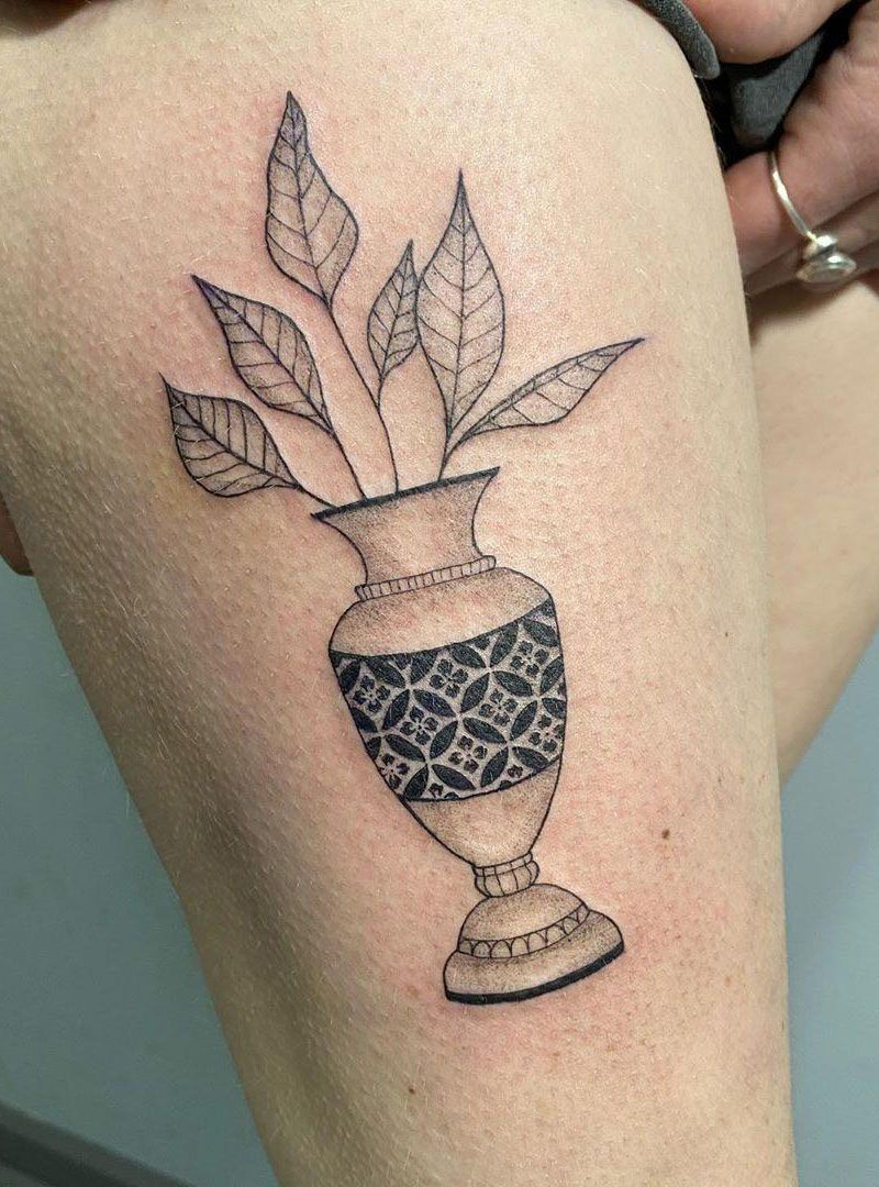 30 Pretty Vase Tattoos Improve Your Temperament