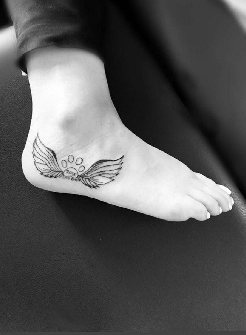 30 Pretty Wing Tattoos You Must Try