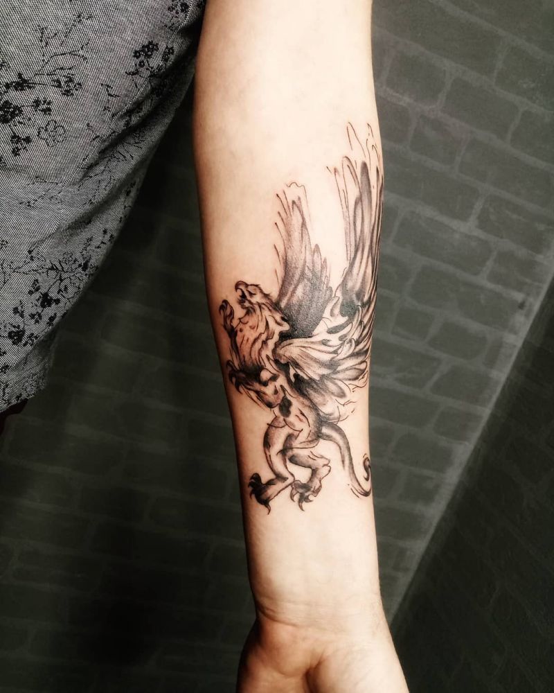 30 Pretty Griffin Tattoos Improve Your Temperament