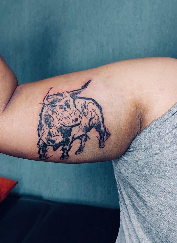 30 Pretty Bull Tattoos You Will Love