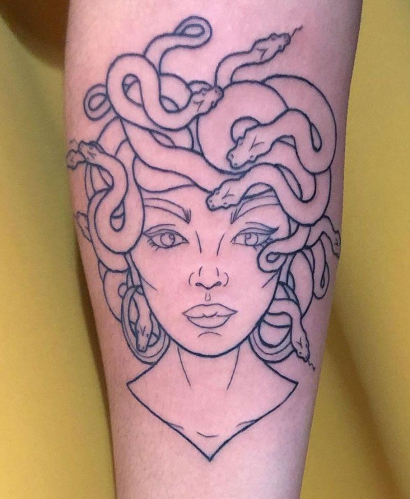 30 Pretty Gorgon Tattoos You Will Love