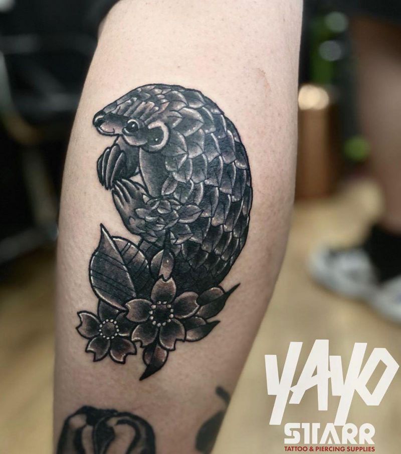 30 Pretty Pangolin Tattoos to Inspire You