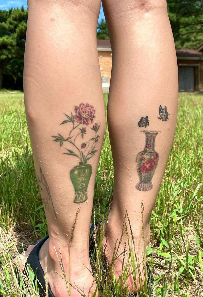 30 Pretty Vase Tattoos Improve Your Temperament