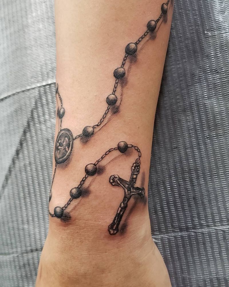 30 Pretty Rosary Tattoos to Inspire You