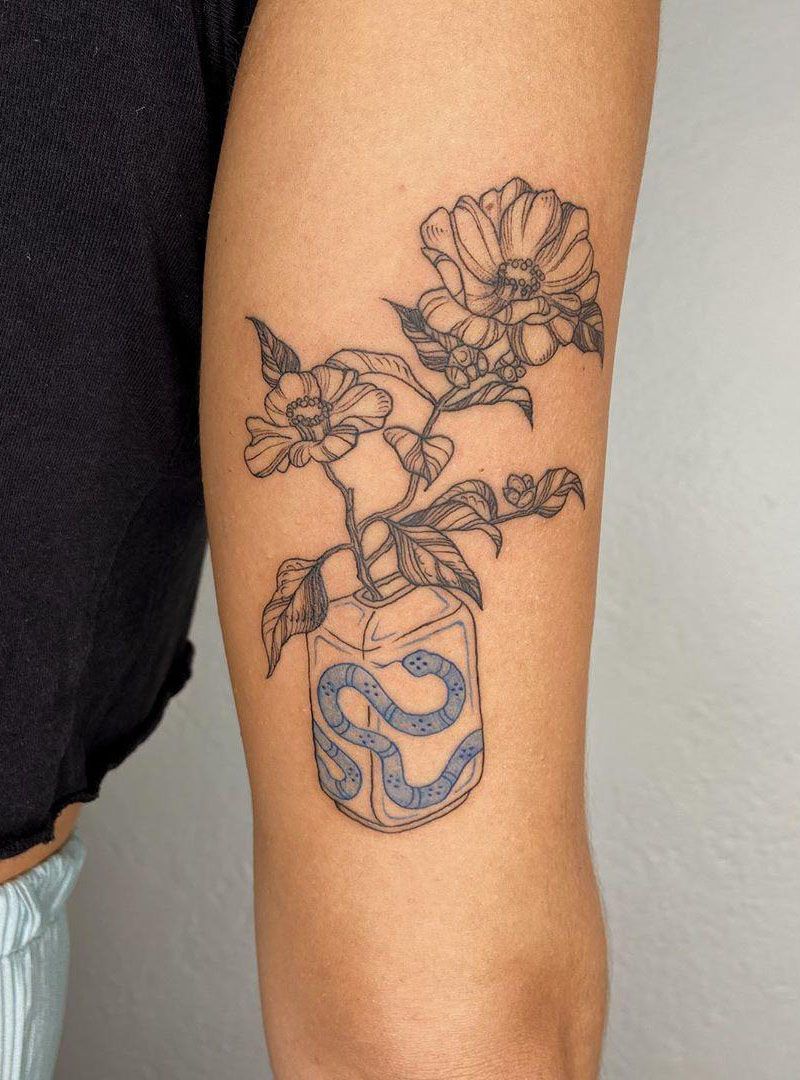 30 Pretty Vase Tattoos Improve Your Temperament