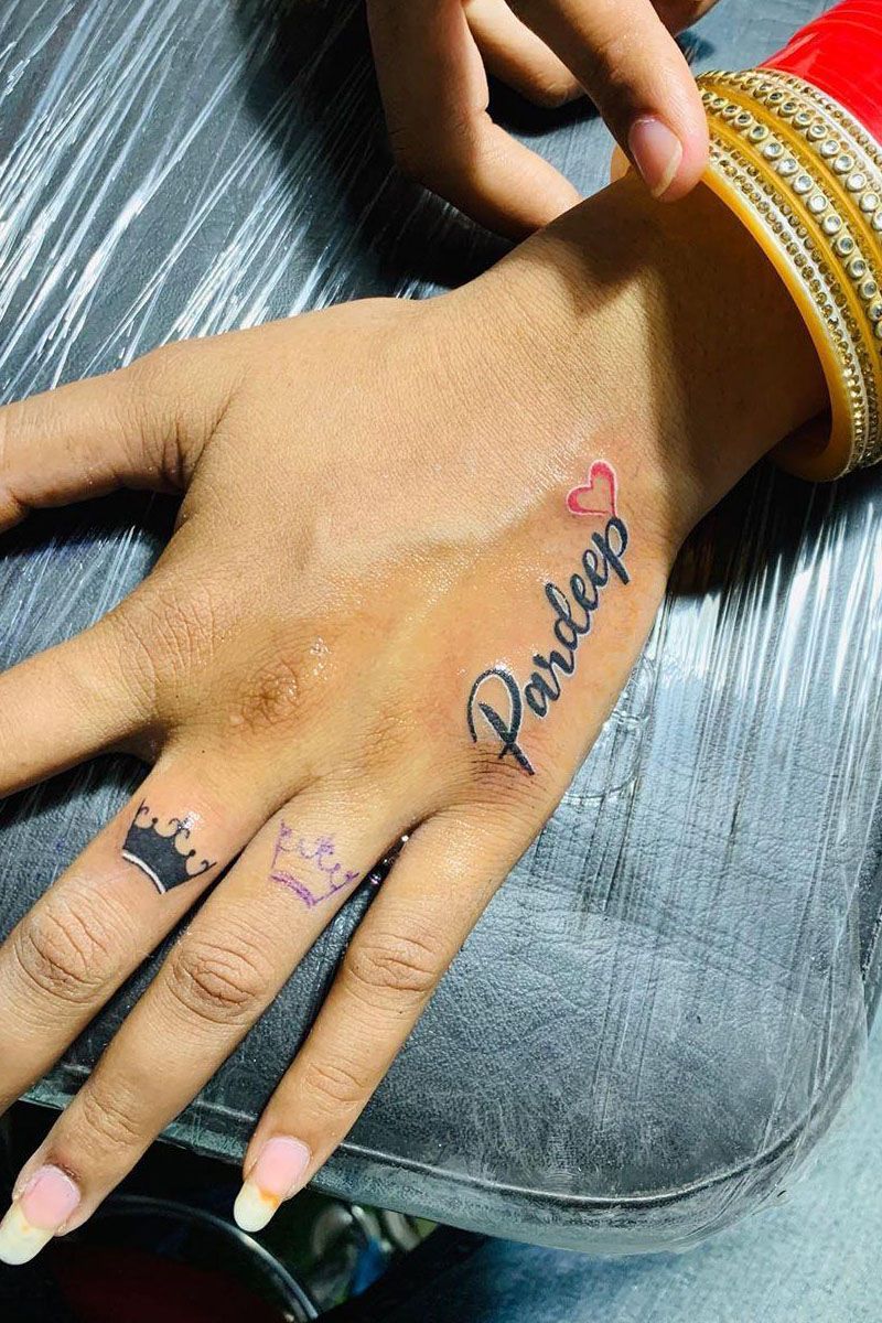 30 Pretty Name Tattoos Enhance Your Personality