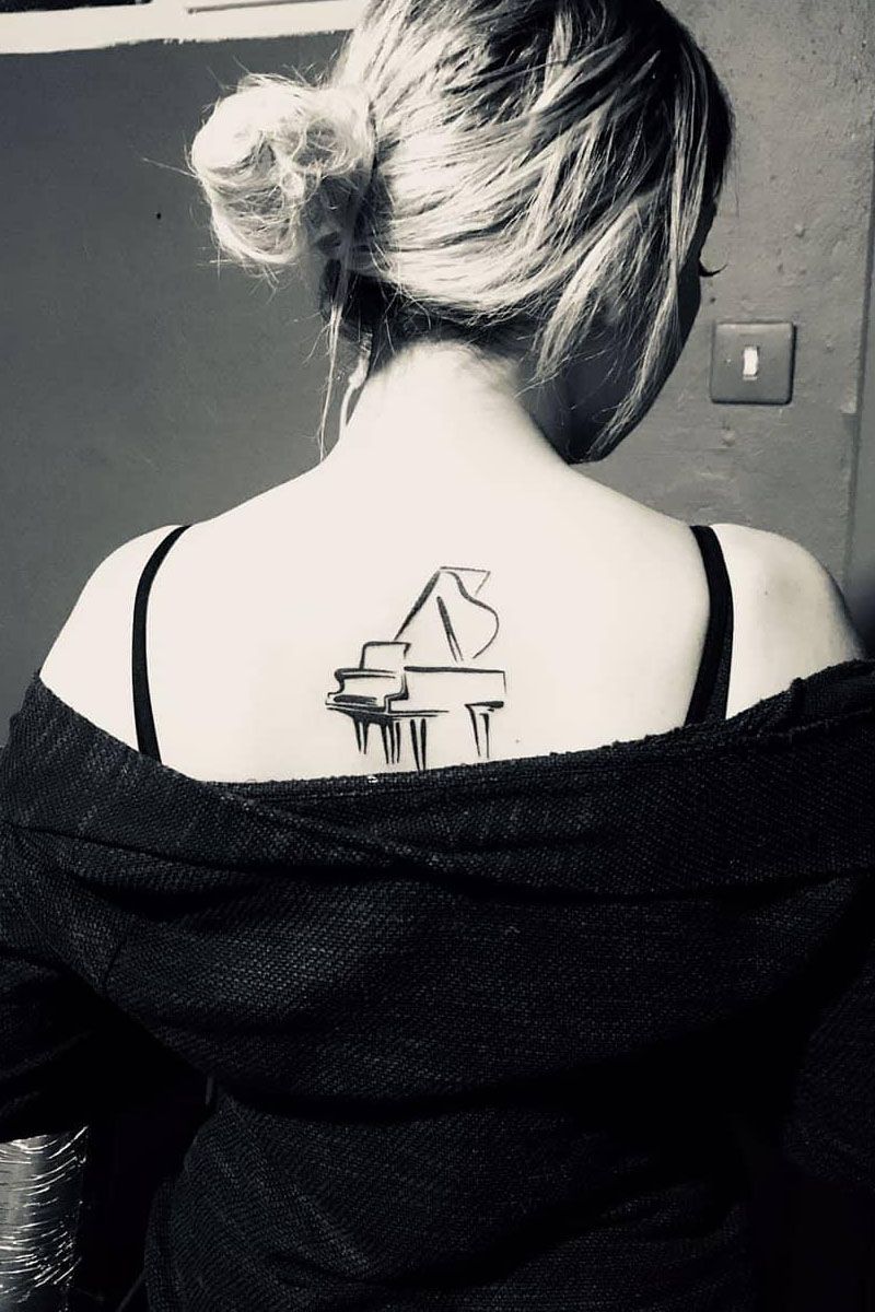 30 Pretty Piano Tattoos You Can't Miss