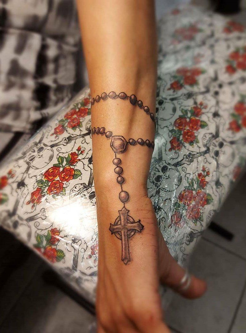 30 Pretty Rosary Tattoos to Inspire You