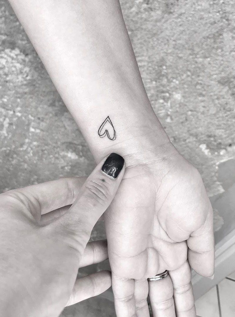 30 Pretty Small Tattoos Show Your Charm