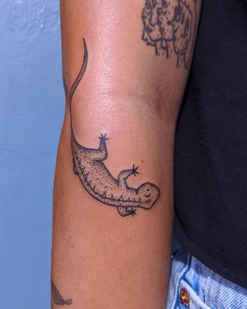 30 Pretty Lizard Tattoos Will Make You Want to Try