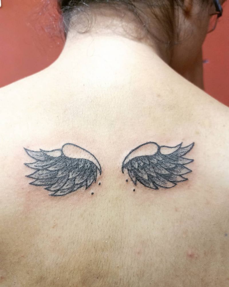 30 Pretty Wing Tattoos You Must Try